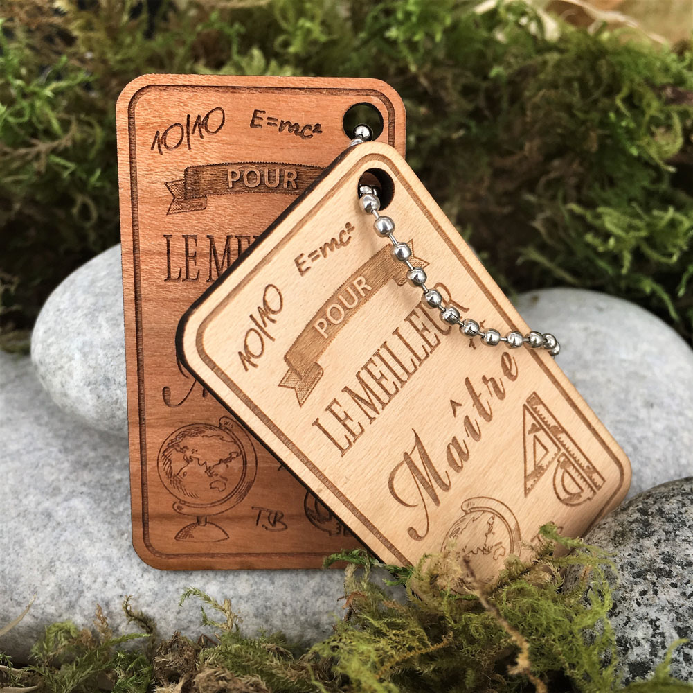 porte-clés personnalisé bois gravé rectangle 64 mm le meilleur maître cadeau école