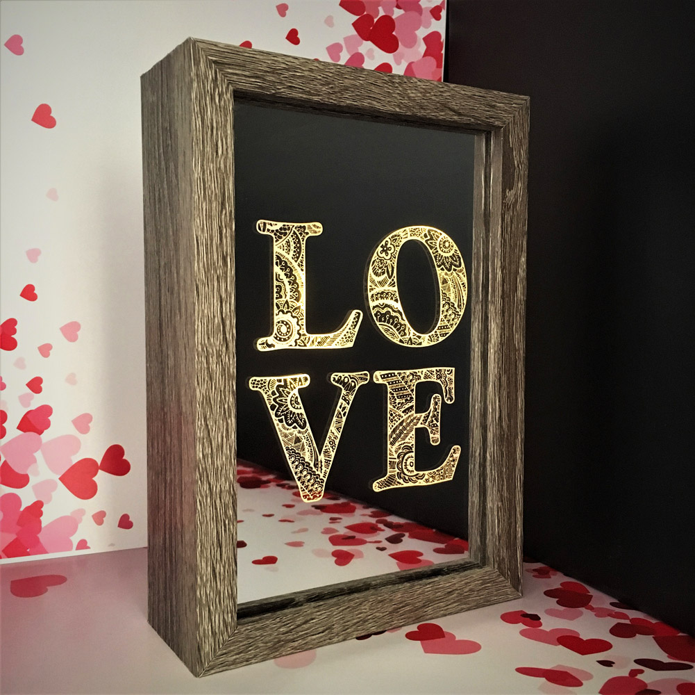 box led décoration gravée Saint Valentin