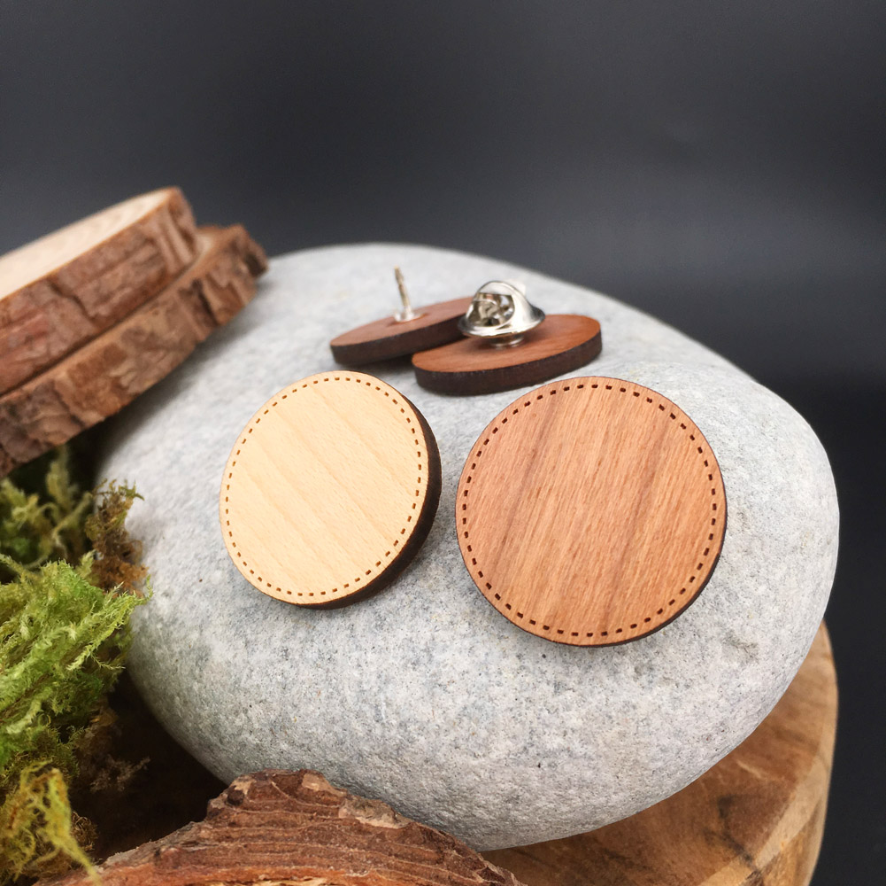 pin's bois personnalisé gravé - à personnaliser