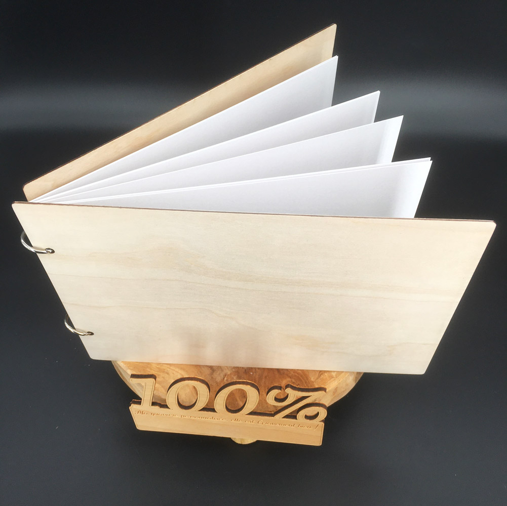 livre bois personnalisé gravé entièrement personnalisable