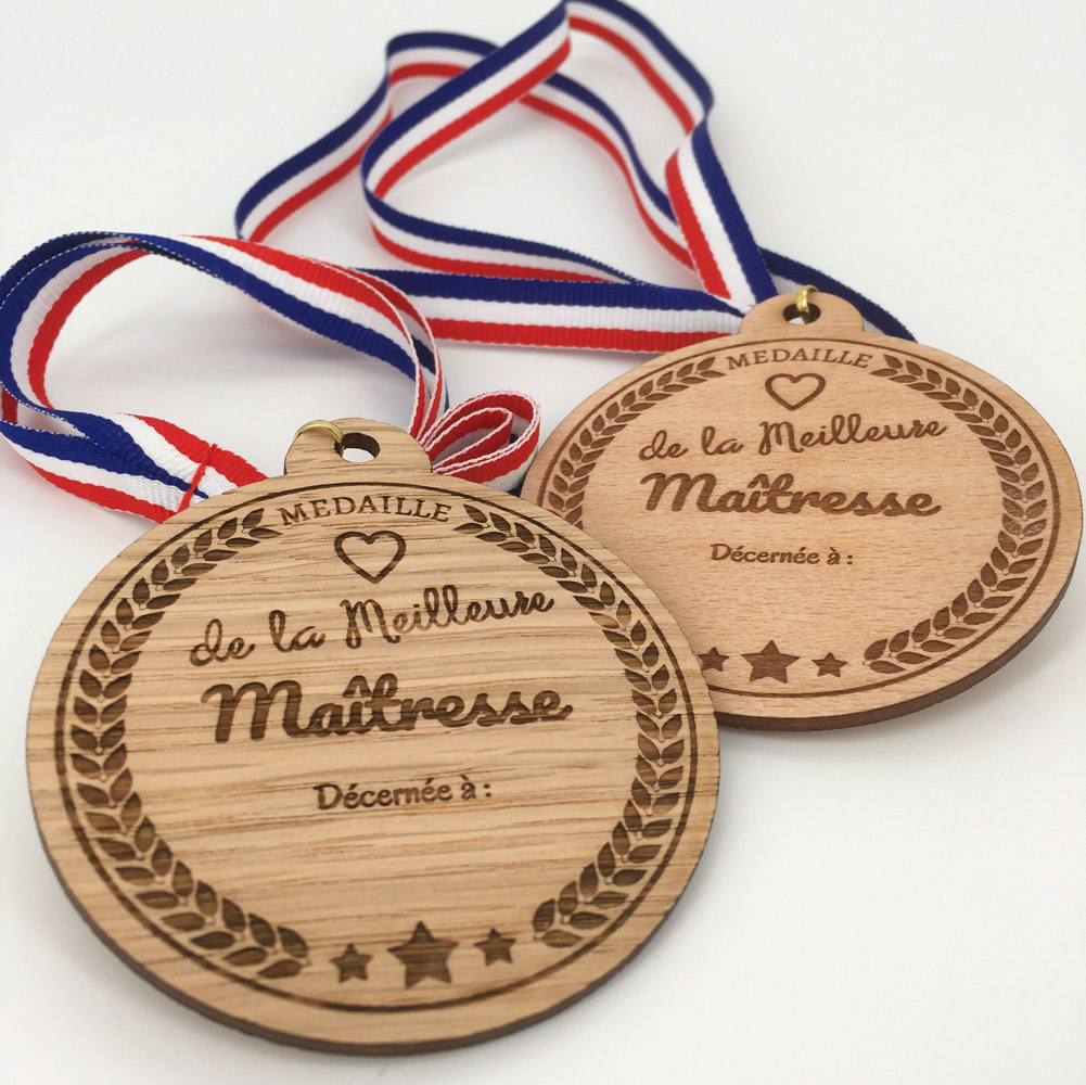 médaille bois meilleure maîtresse hêtre et chêne