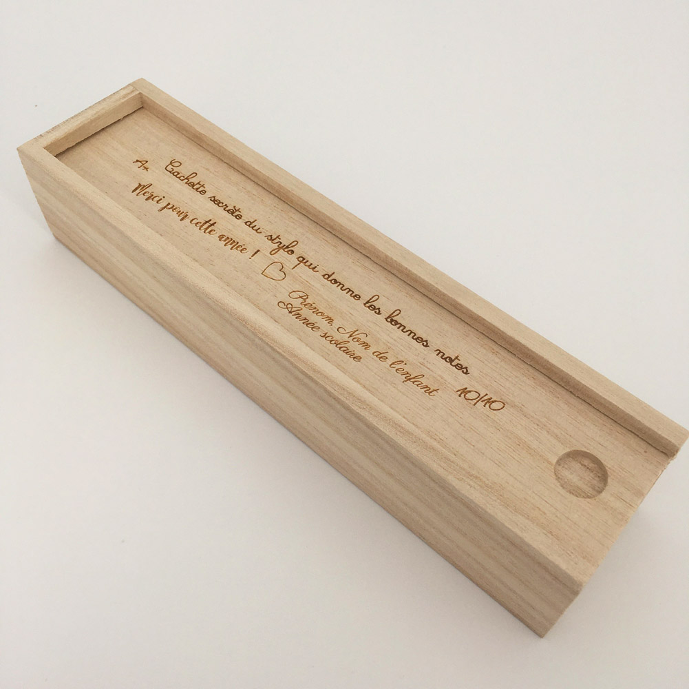 plumier bois personnalisé cachette - idée cadeau fin d'année scolaire