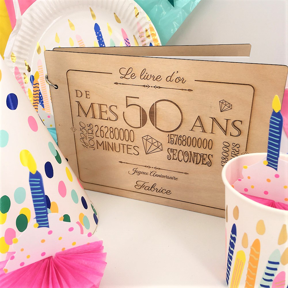 livre d'or en bois personnalisable 50 ans