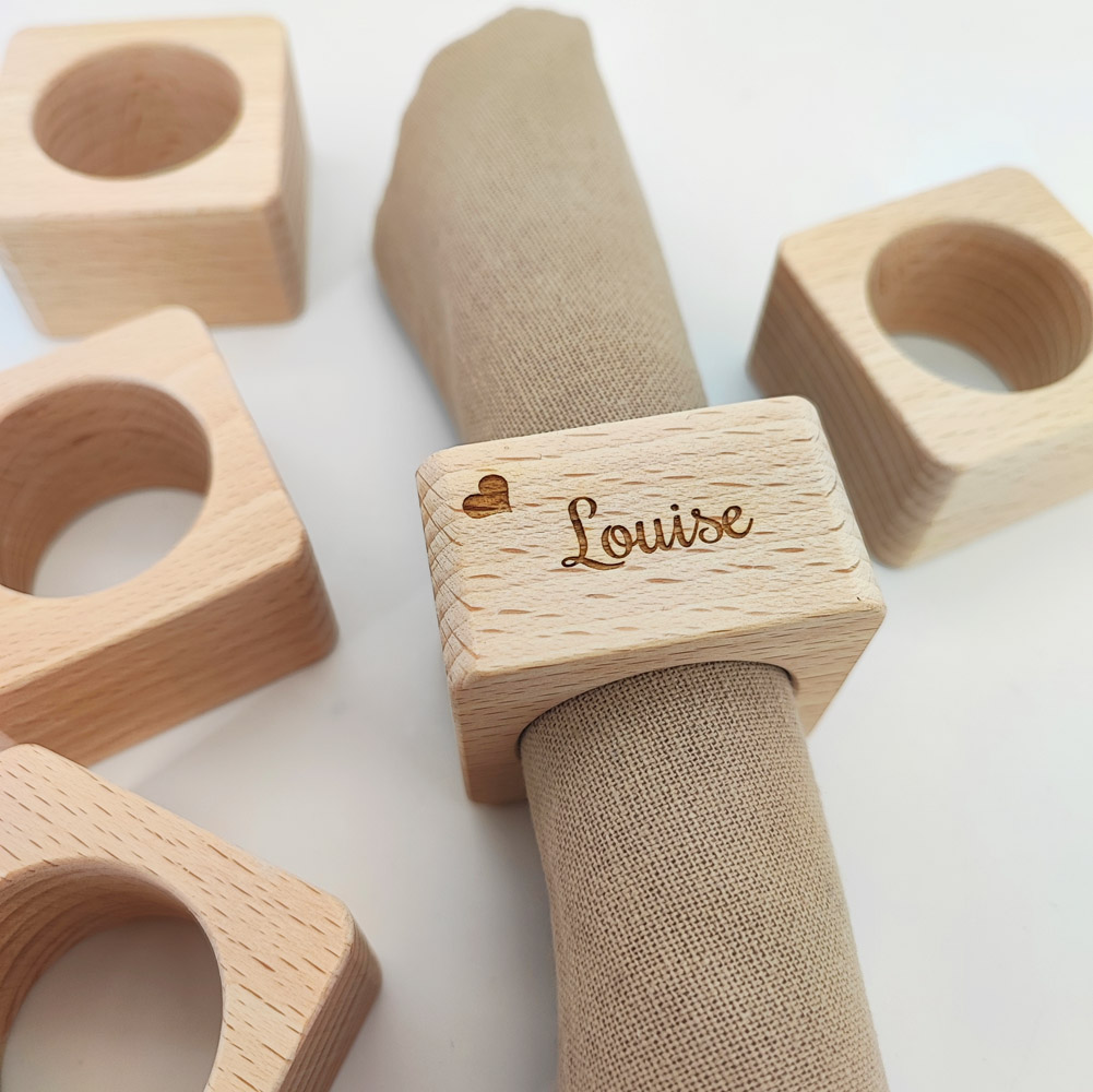 Rond de serviette bois personnalisé idée cadeau enfant