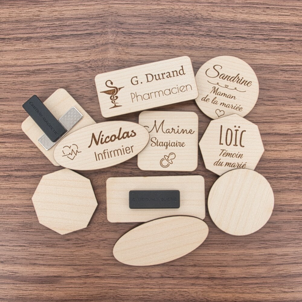 Badges bois personnalisés toutes les formes photo des produits